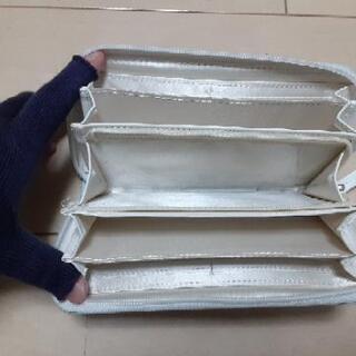 長財布★エメラルドグリーンの画像