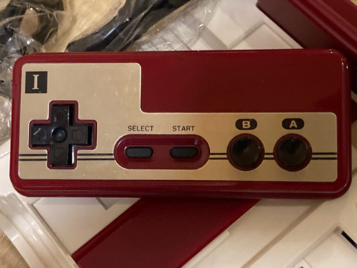 ★おそらく未使用　極美品　ファミリーコンピュータ　HVC-001 完品　激レア★