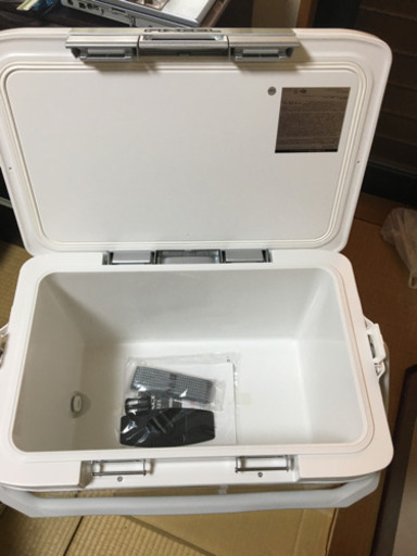 シマノ　クーラー　フィクセル　300 リミテッド　新品 
