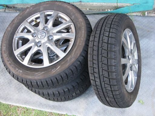 １５５／６５Ｒ１３　２０１６製　ブリヂストン　ブリザックＲＥＶＯ　ＧＺ　スタッドレスタイヤ＆４穴アルミホイール　４本　パレット　ルークス　ワゴンR