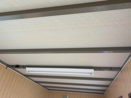 中古　プレハブ小屋