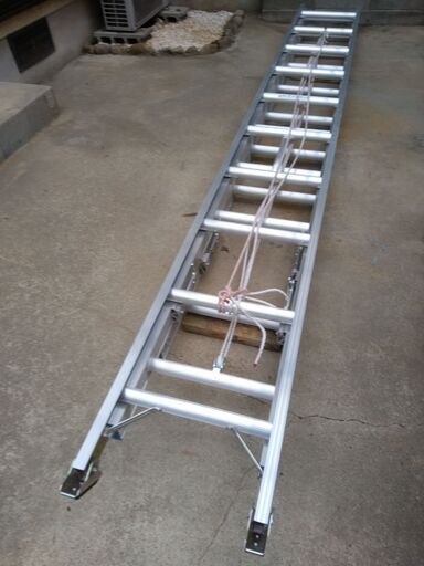 長はしご　3連はしご　アルミ製　全長7m86cm　縮長3m51cm　長谷川工業HE3 2.0-80