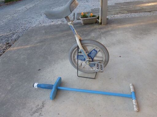 子供用　一輪車　ホッピング