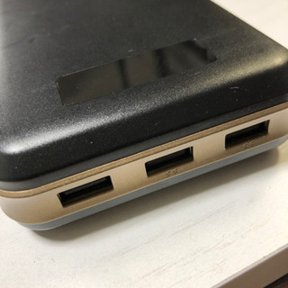 IMUTO モバイルバッテリー　30000mAHの画像