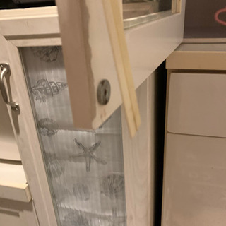 食器棚の画像