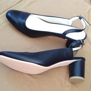 【新品未使用】黒のローヒール（L）