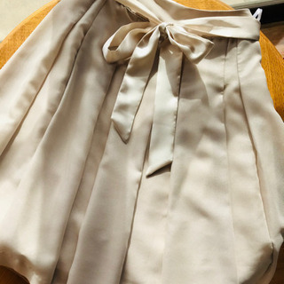 【送料込】　Any sis 入学式スーツ　７号Sサイズの画像