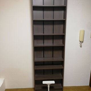 【文庫・漫画なら約300冊】奥行17cmのスリム本棚＋転倒防止突...