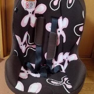 チャイルドシート　新生児～使用可