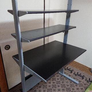 机、パソコン等にの画像