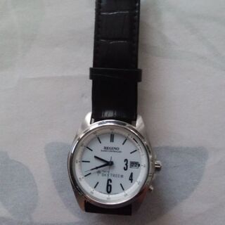 【値下げ】CITIZEN レグノ 東京スカイツリー限定ソーラー電波時計