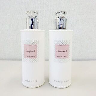 下松)　【未使用品】ＪＩＬＬＳＴＵＡＲＴ　ジルスチュアート　シャ...