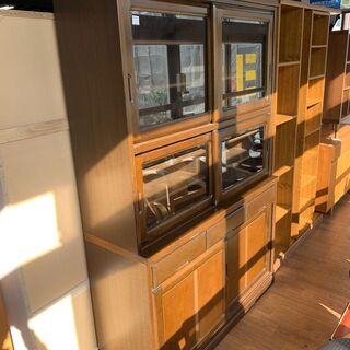 ２枚扉カップボード　ブラウン　※経年劣化　キズ・スレ大　売場展開...