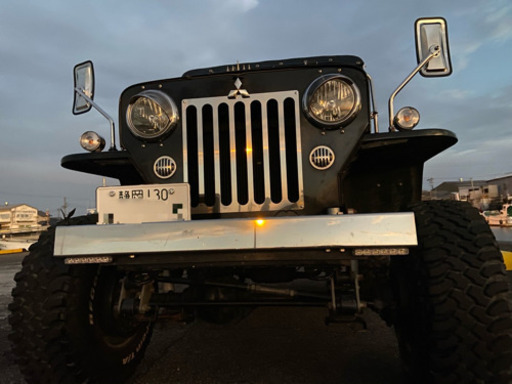 三菱ジープ　特注品ステンレス製鏡面グリルカバー