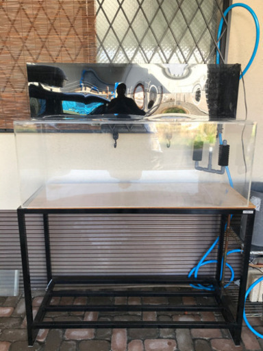 1200アクリル水槽　大型ウェット&ドライ上部フィルター、レイシーポンプ付き