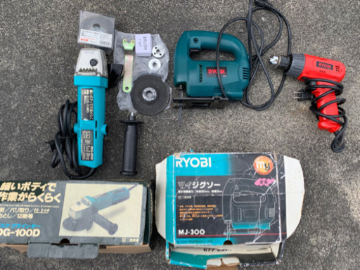 【問合せ中断中】グラインダー、ジグソー、電動ドリル　3つまとめて1000円