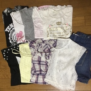 （商談中）150㎝ 夏服25着セットの画像