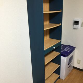 引き出し付き本棚！！