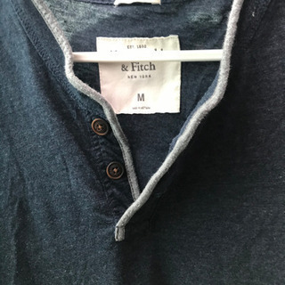 アバクロ　Tシャツ　大量の画像