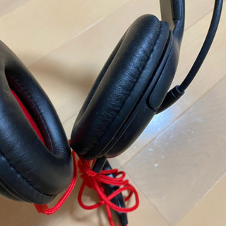 ヘッドフォンの画像