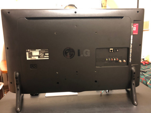 LG 32型液晶テレビ　モニターアーム取付金具付き
