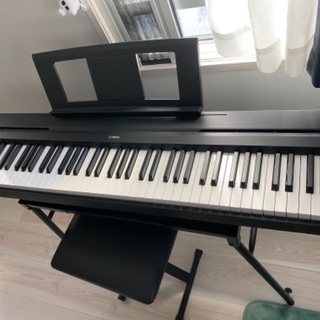 電子ピアノ