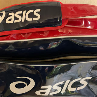 asics エナメル