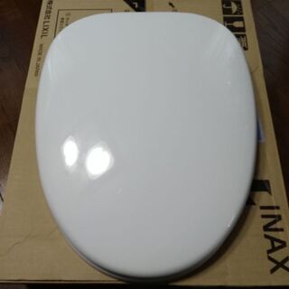 ★スローダウン機能付き★INAX便座の画像