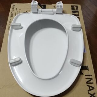 ★スローダウン機能付き★INAX便座の画像