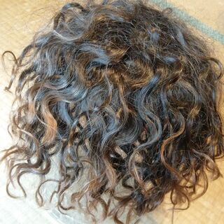 【中古】部分ウイッグ　ウェーブヘアー　茶色