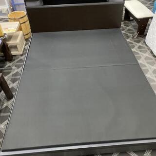 ワイドダブル　マットレス付きベット　　コンセント2個付きの画像