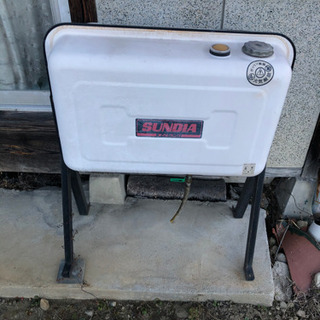 灯油タンク90リットル　引き取り先決まりました。