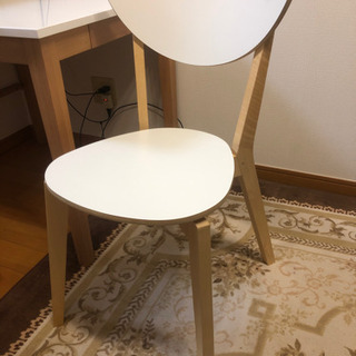 IKEAの椅子