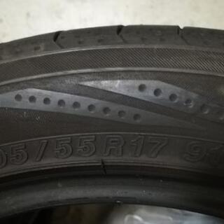 ブルーアース タイヤの画像