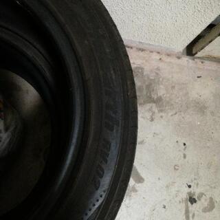 ブルーアース タイヤの画像