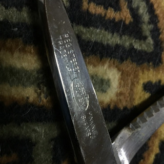 ⚠️年末年始お値引き中❣️ラグビー鋏の画像