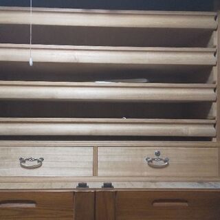 【取りに来てくれる方】タンス譲ります