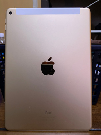 au  iPad Air2 Wi-Fi＋cellular 32GB ゴールド