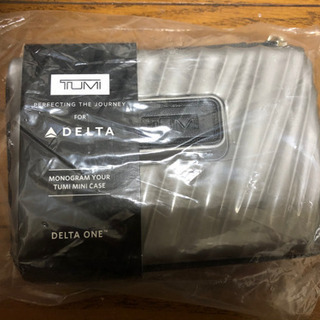 新品ファーストクラスデルタTUMIハードケースの画像