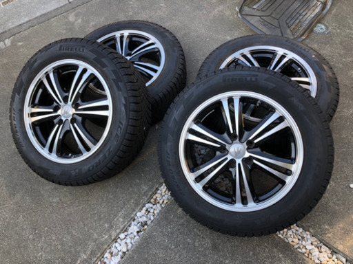17インチ　スタッドレス　タイヤ　ホイール　ヴェルファイア　アルファード　スタッドレスタイヤ