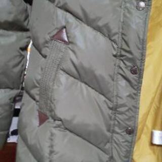 ダウン&フェザーグリーンコートの画像