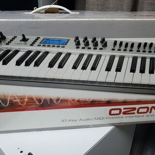 (商談中)M-AUDIO OZONIC　オーディオインターフェイスの画像
