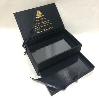 空箱 GODIVA Chocolatier ゴディバ チョコレート 2個 セットの画像