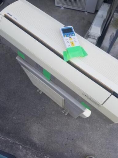 中古エアコンCS-N221A　標準工事込み26,400円‼