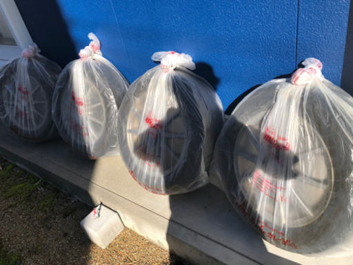 スタッドレスタイヤ4本セット175/65R15