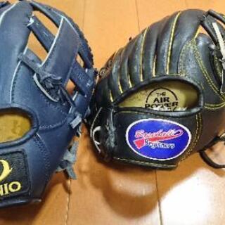 グローブ2点