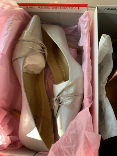 【パンプス4足セット】写真を確認して欲しいので何個か投稿してます