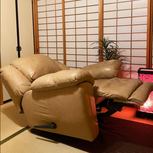 アシュレイ 本革レザー 高級ロッキングソファー ②