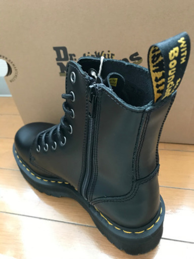 24cm Dr.Martin マーチン JADON 8ホール