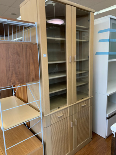 KOSUGAの収納沢山ナチュラル系レンジボードです！